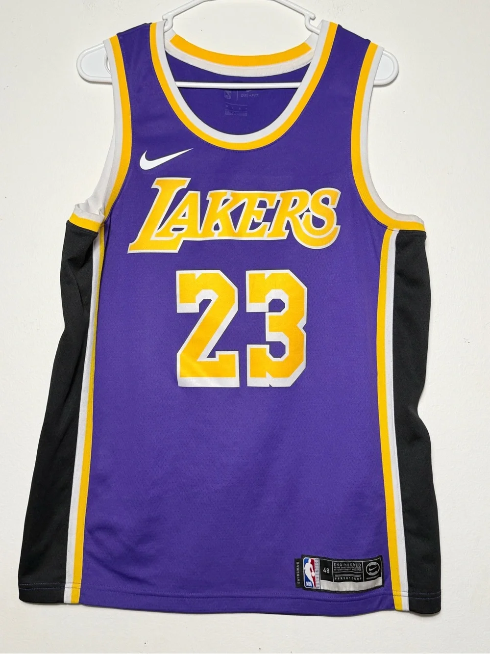 Kids basketball shorts